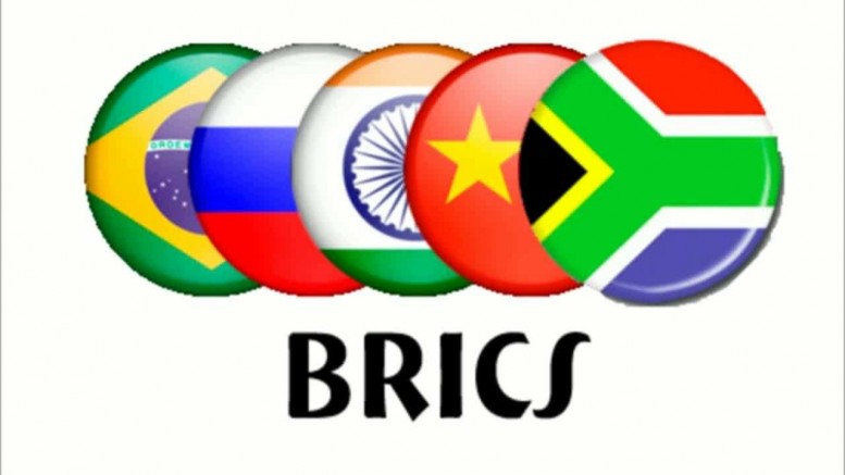 Los BRICS meditan un sistema de comercio único basado en oro