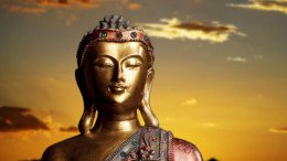Buda dorado en India